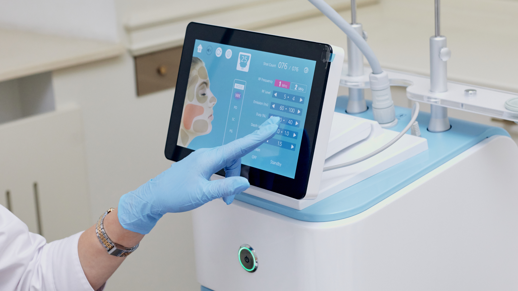 Аппаратная косметология. Ellisys Sense