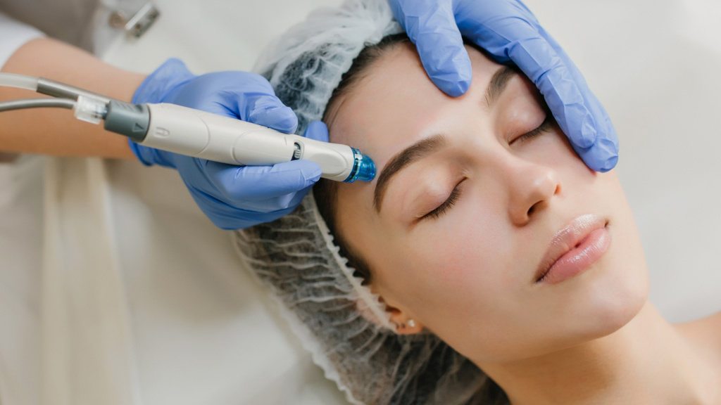 HydraFacial: чистая и увлажнённая кожа